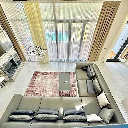 Vista Vills Hotell 3*