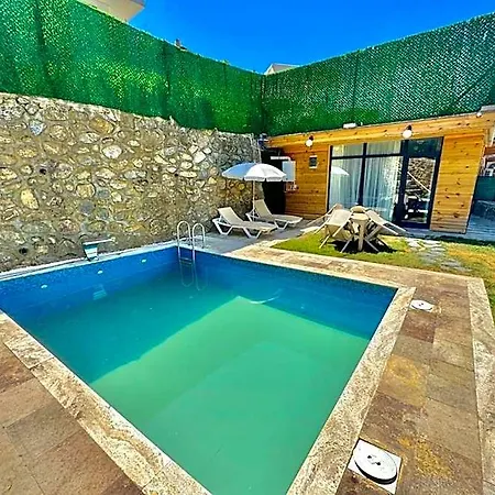 Vista Vills 3*
